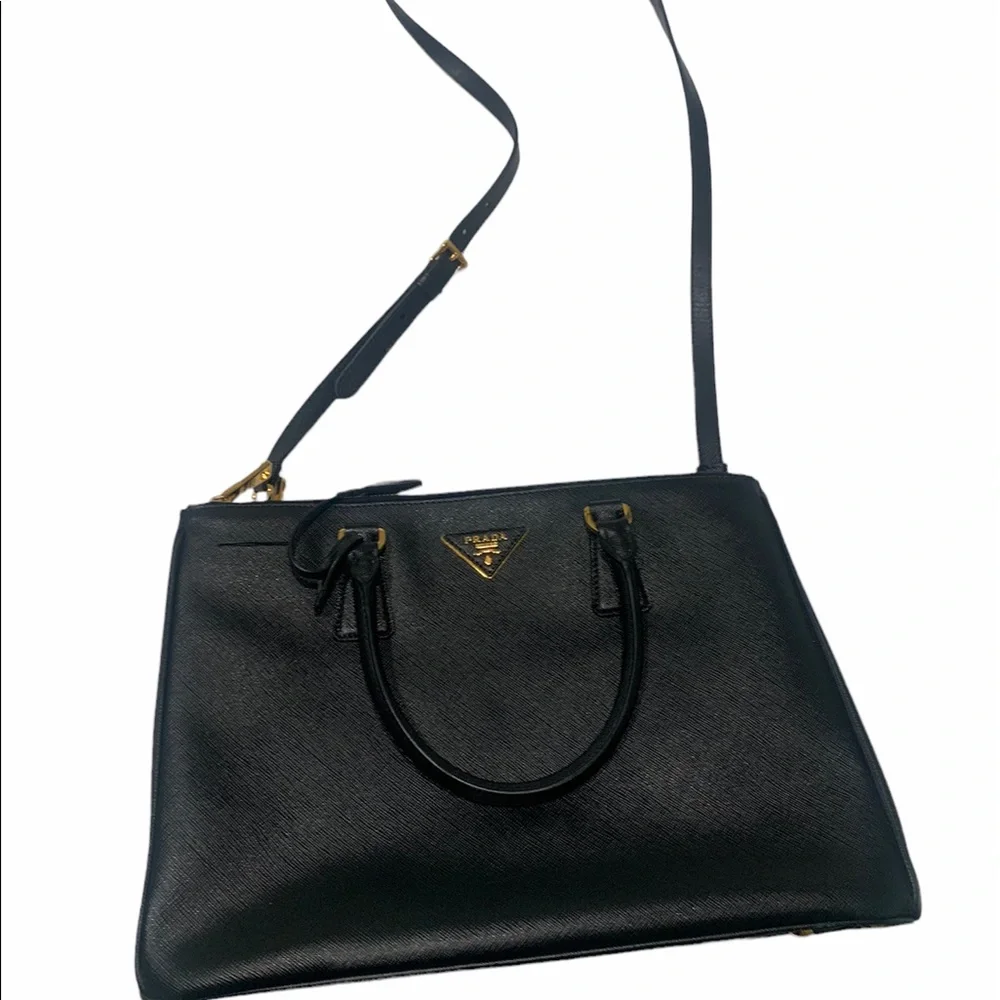 Prada Galleria Saffiano Leather Bag - Picture 5 of 11